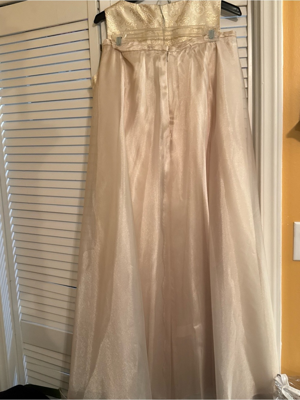 Sleeveless Metallic Brocade 2pc skirt set in Gold - Classic Formal Gown - Picture 4 of 12